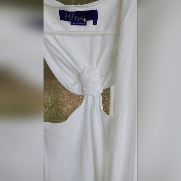 Miley Cyrus & Max Azria brand vest. Size Small - Picture 2 of 4